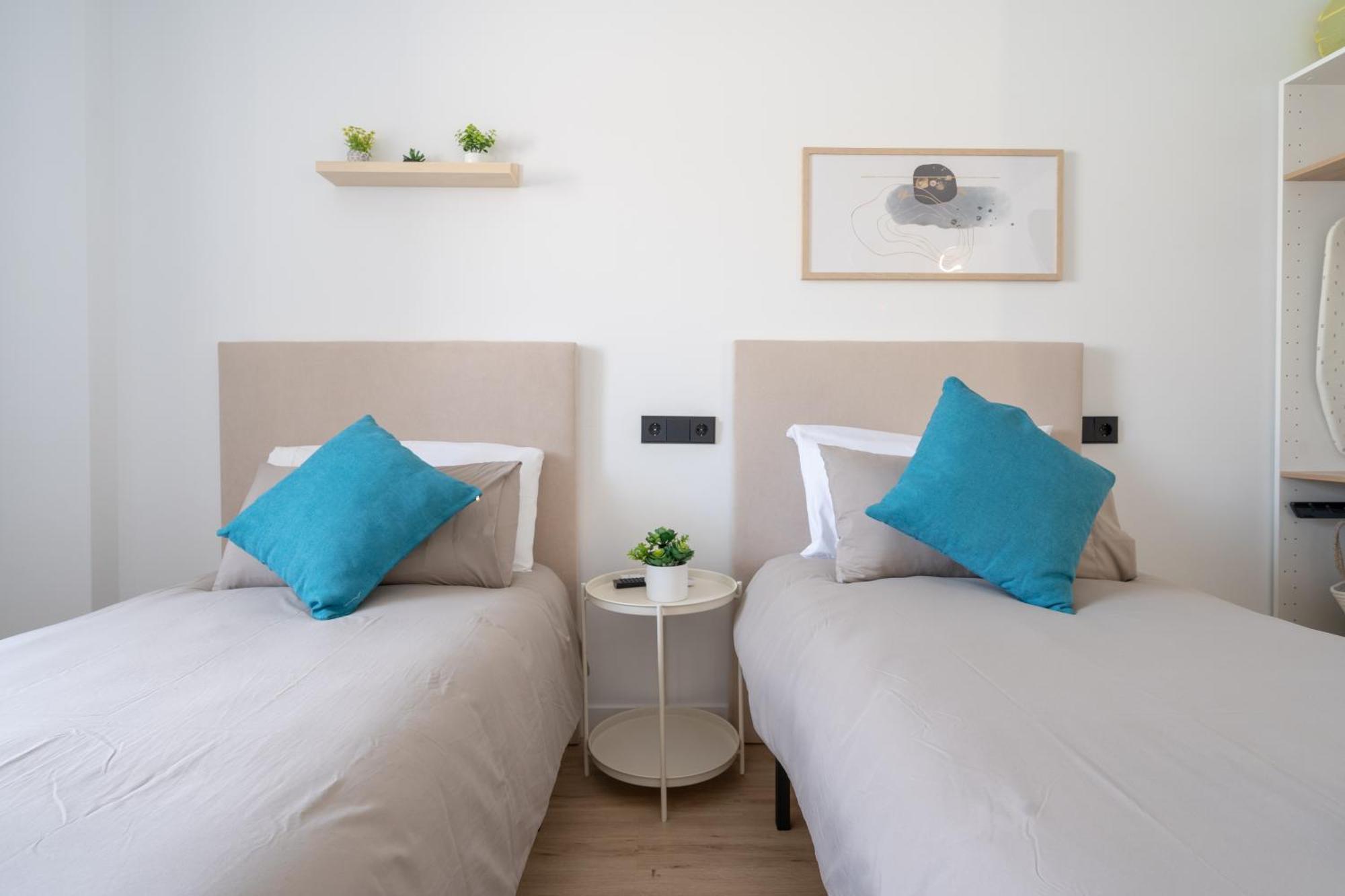 Apartamento Karnak En Zona Hospital - Universidad 阿尔巴塞特 外观 照片
